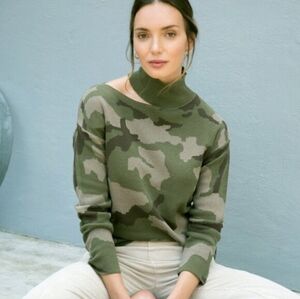NWT Mystree 100% Cotton Green Neutral Camo Mock Neck Sweater